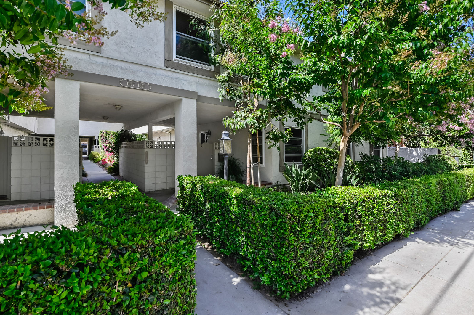 11181 Aqua Vista by The Luxury Level