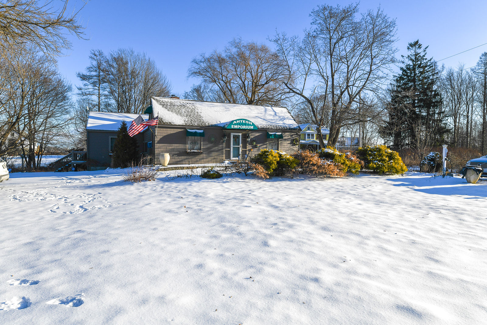 Post Road Inn Post Road by Realty Shots of NH, LLC