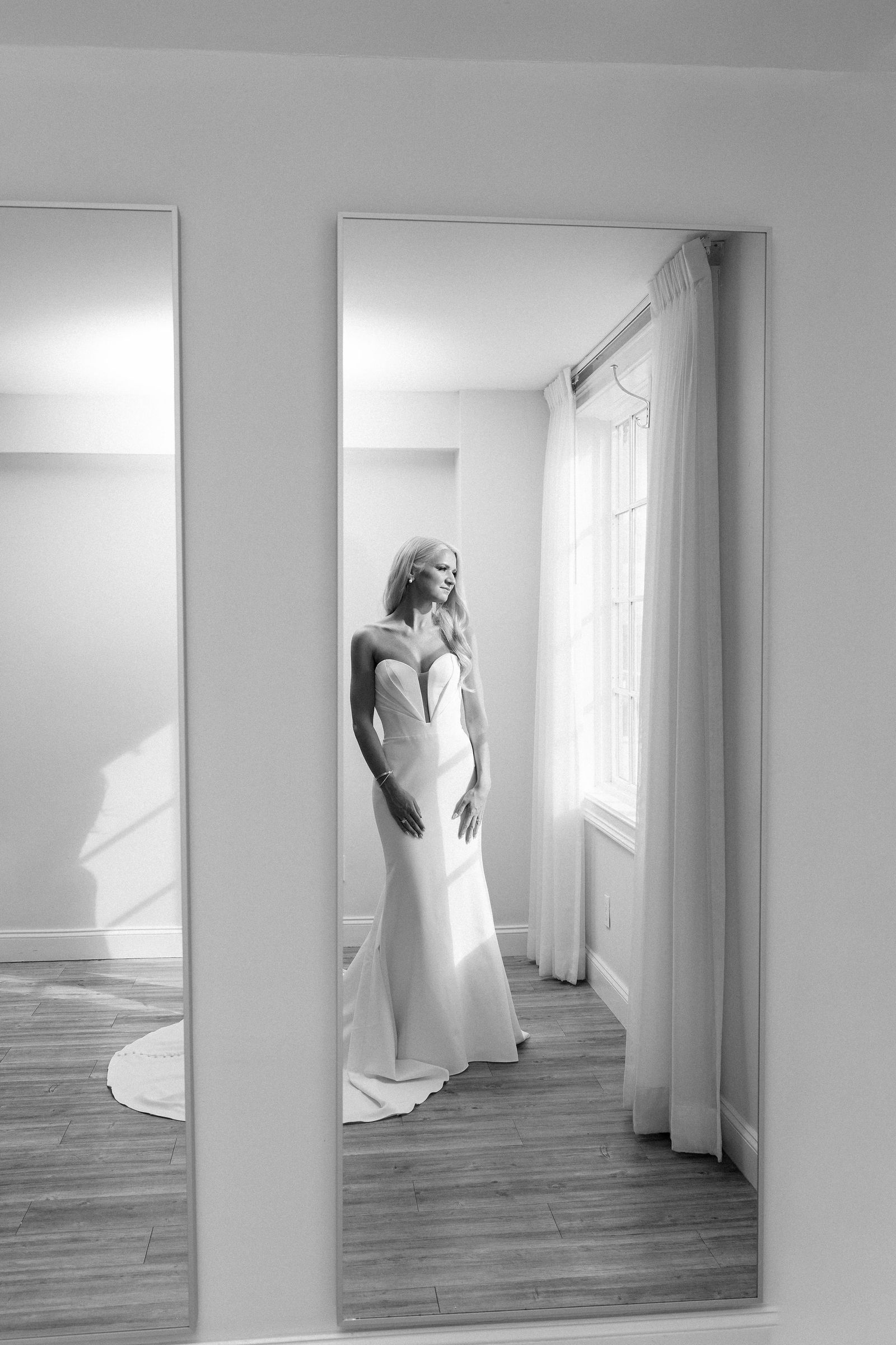 JAC02124 — Nick and Meg’s wedding at Belle Mer in Newport, Rhode Island