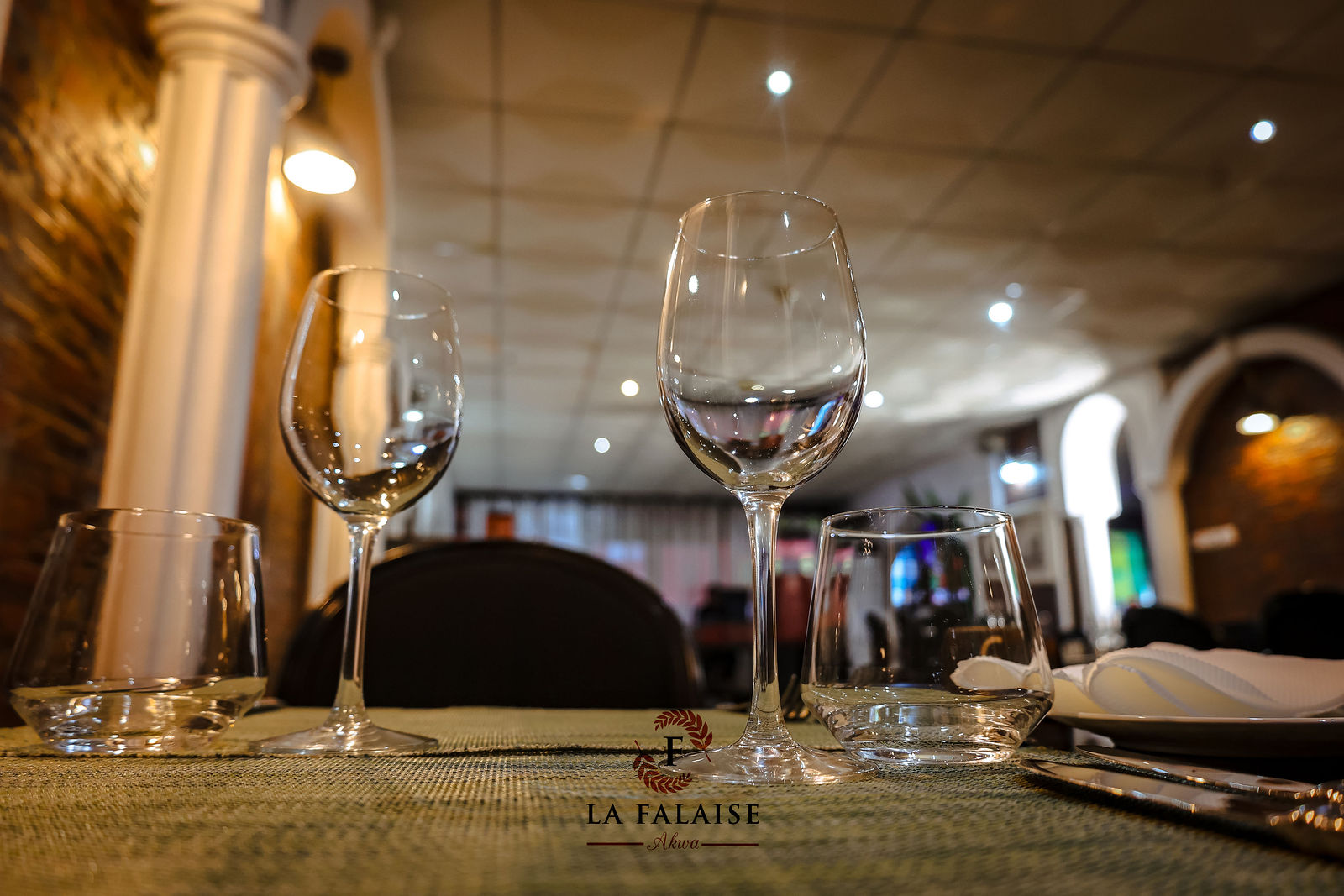 Bar La Falaise Akwa