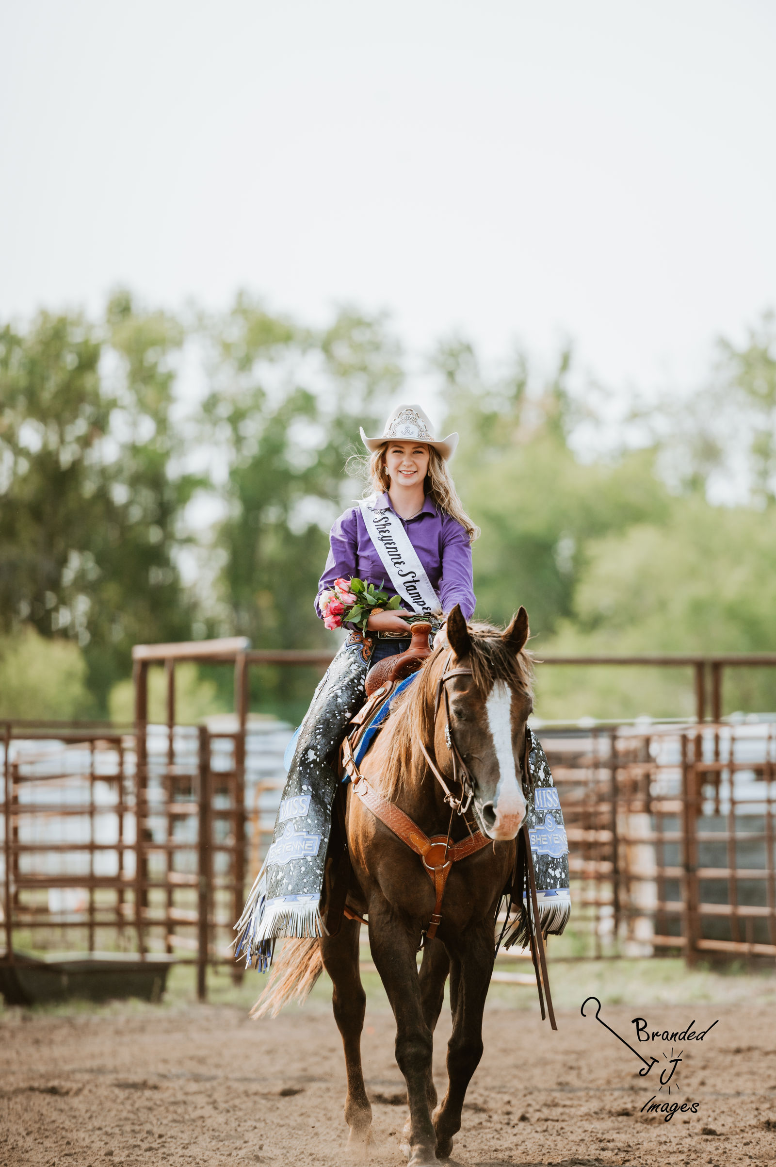 Sheyenne Stampede Queens/Concert by Branded J Images