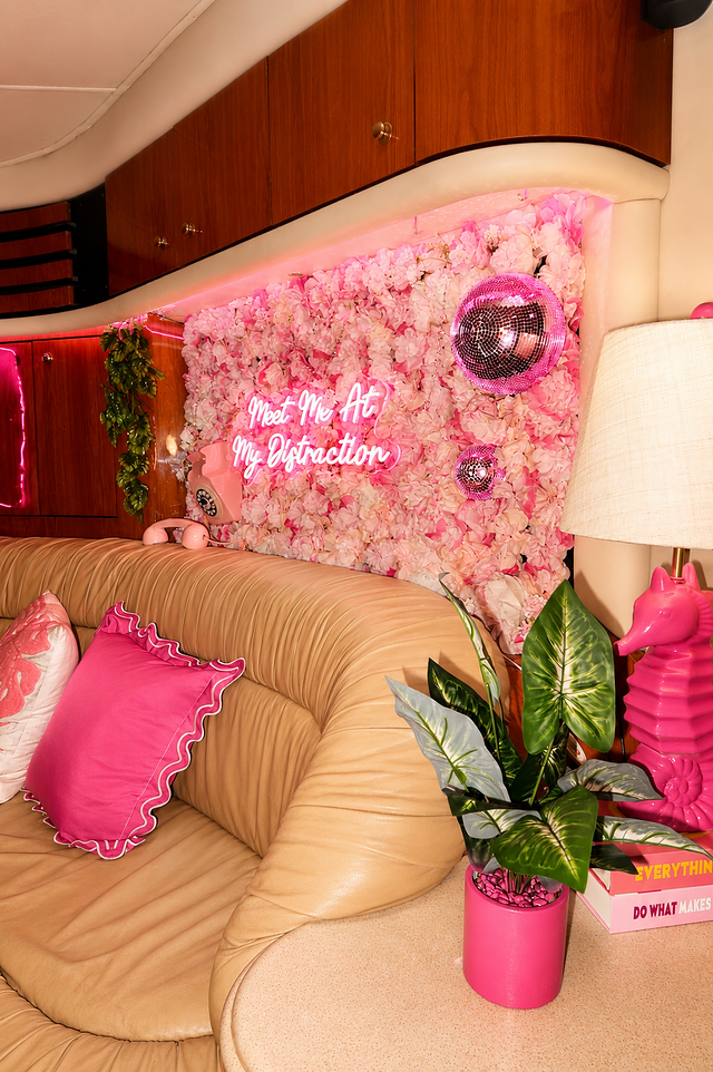 60FT Sea Ray Yacht – “My Distraction” — photo
