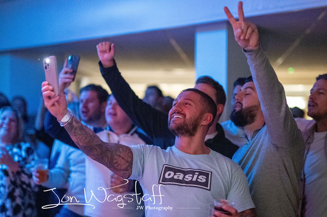 Oasiz: "Live By The Sea": Maritime Rooms: Cliff's Pavilion — gallery by Jon Wagstaff