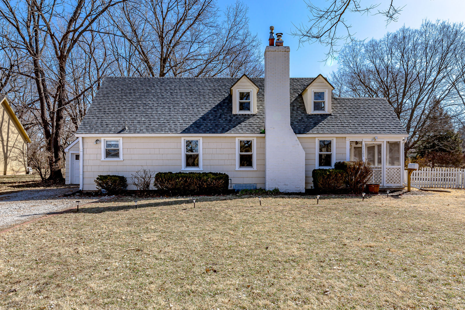 11105 Sunnyslope Drive by KC Home Photography