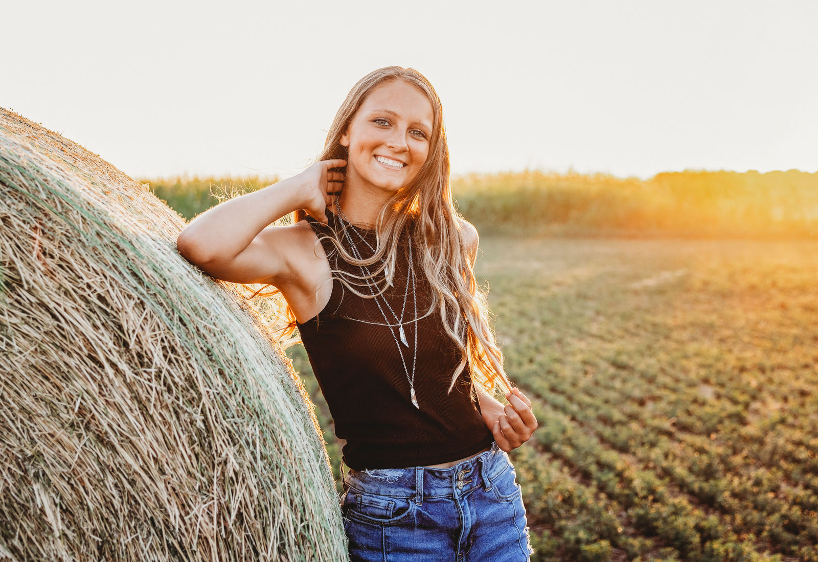 Alivia Edwards-Class of 2023 by Kristy Hughes Photography