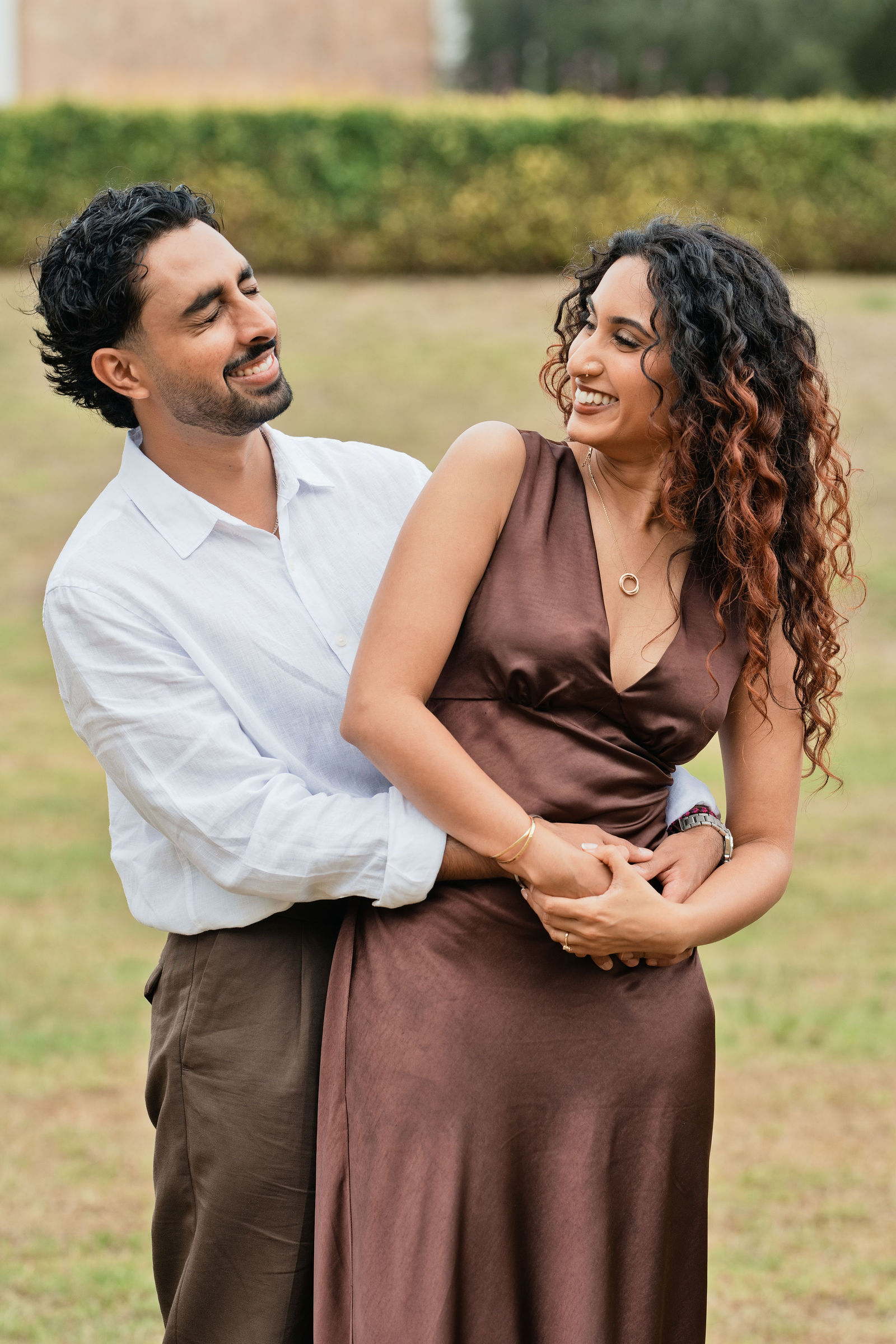 Suraj and Preshanti engagement shoot: The Bandstand & Open Lawns, photograph 5