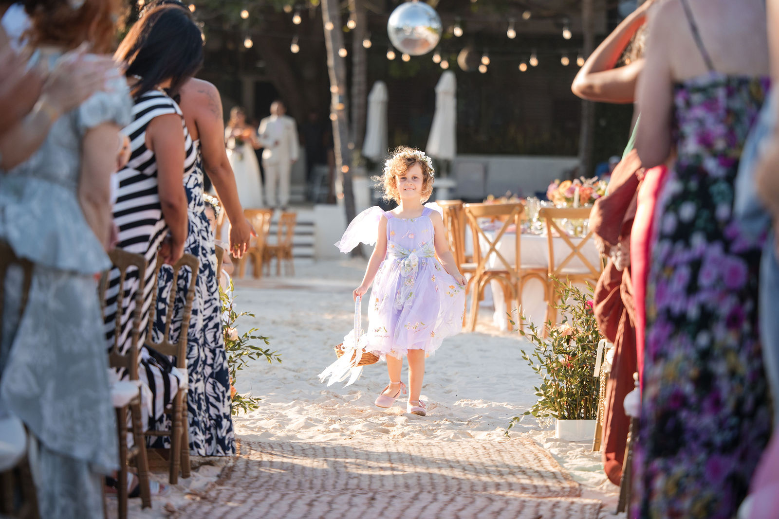 Wedding at The Reef Playacar photographed by Arch Wedding Studio