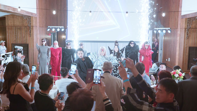 Suigens Fashion Show Videos