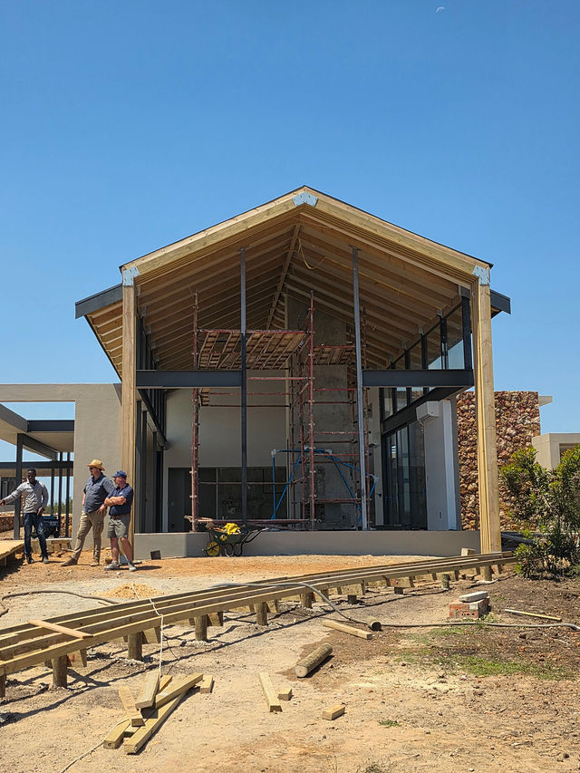 Gondwana Lodge — Structure (23)
