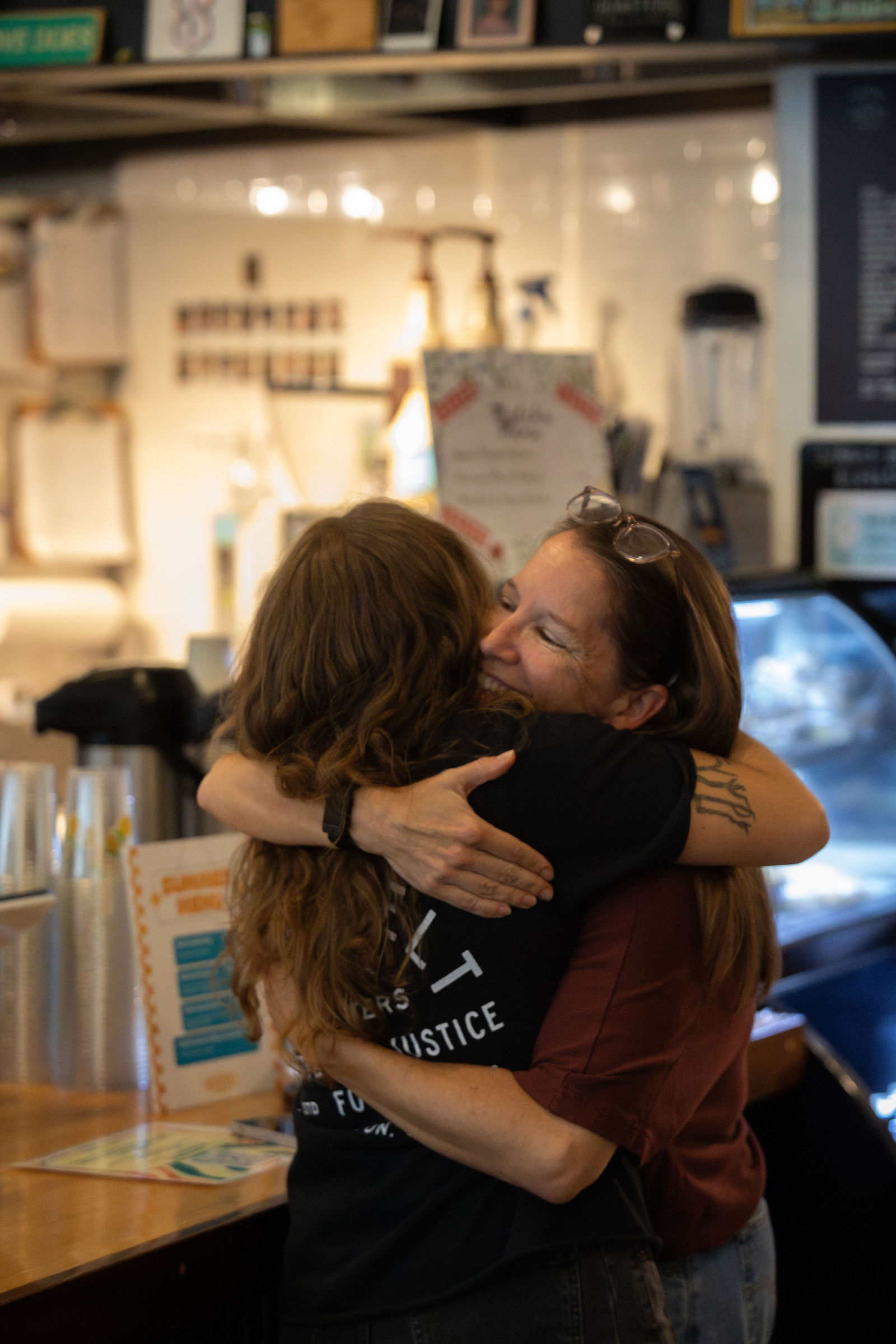Roosevelt Coffeehouse event photography by Luke Leffel