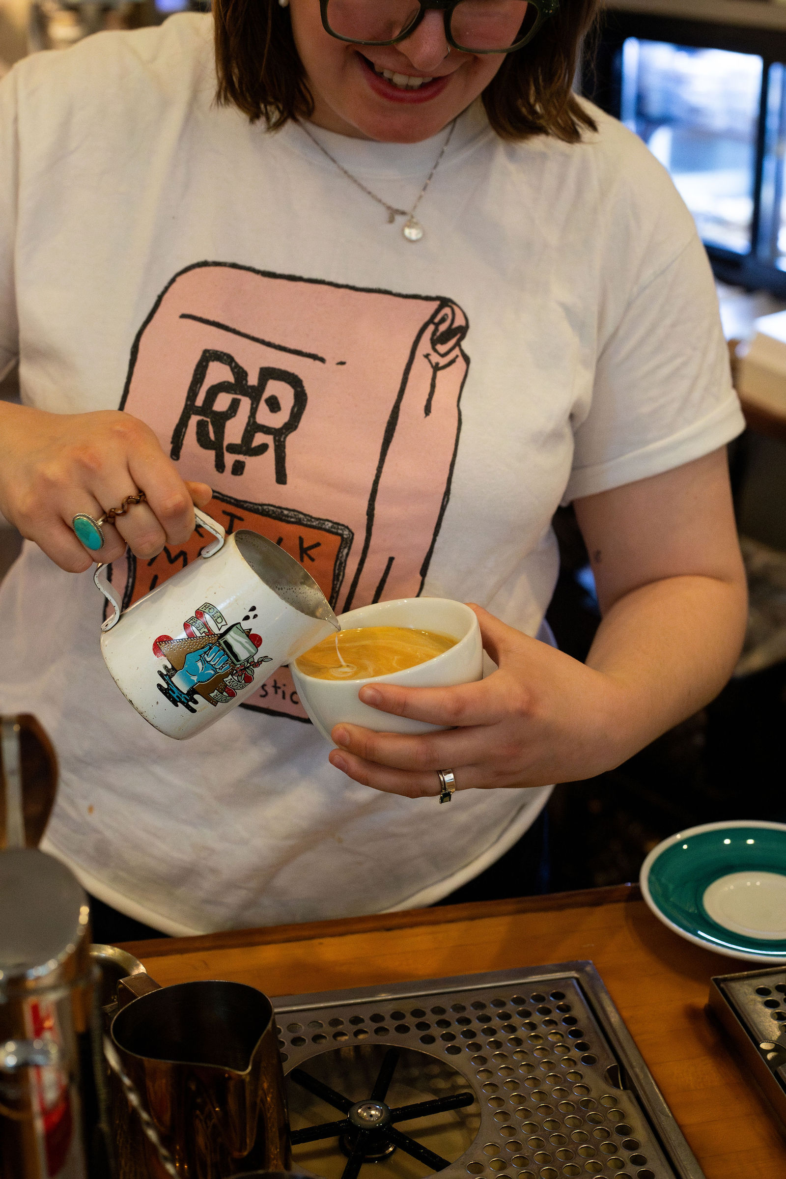 Roosevelt Coffeehouse event photography by Luke Leffel