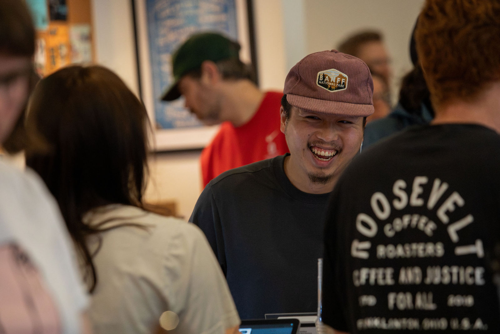 Roosevelt Coffeehouse event photography by Luke Leffel