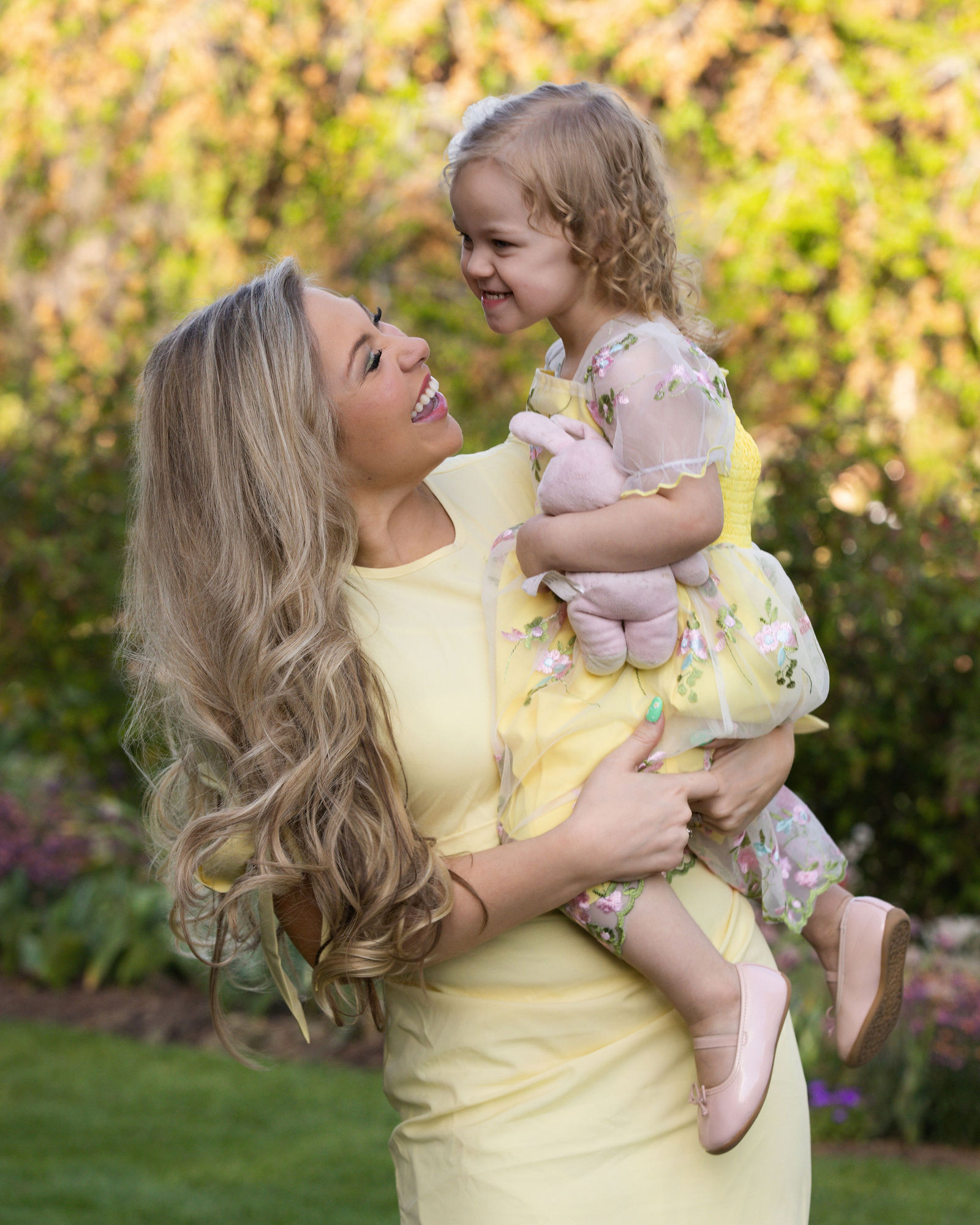 Utah spring mini session at Thanksgiving Point Tulip Festival