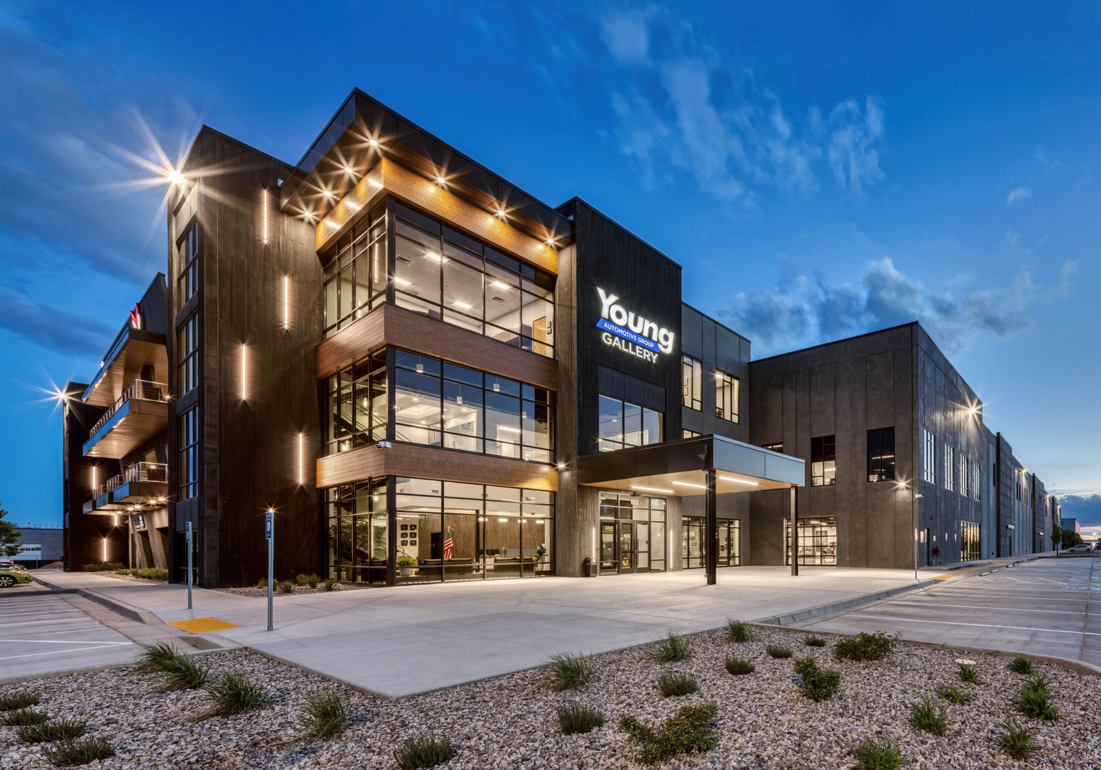 Young Automotive Layton, Utah by Alan Blakely Architectural Photography
