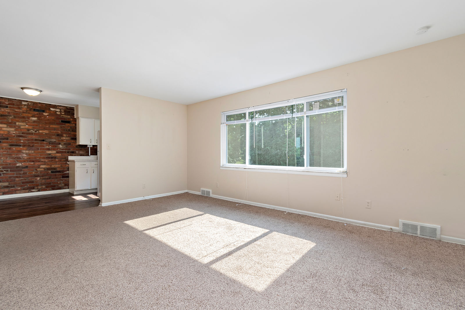 Morse Plaza 21033 by KC Home Photography