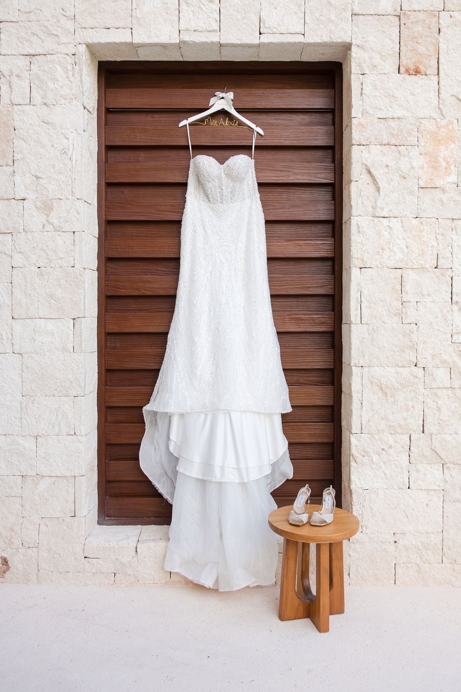 Wedding at Secrets Playa Blanca Costa Mujeres photographed by Arch Wedding Studio