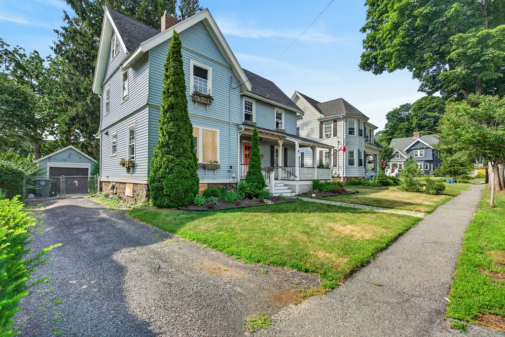 Real estate exterior photography, Somerville MA