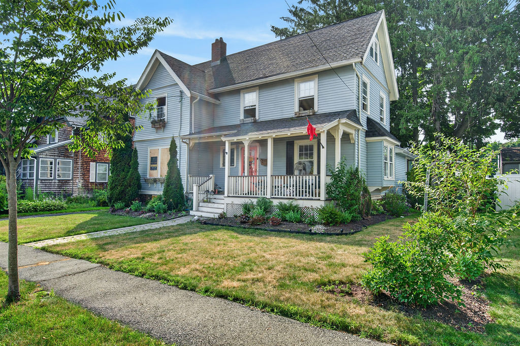 Real estate exterior photography, Salem MA