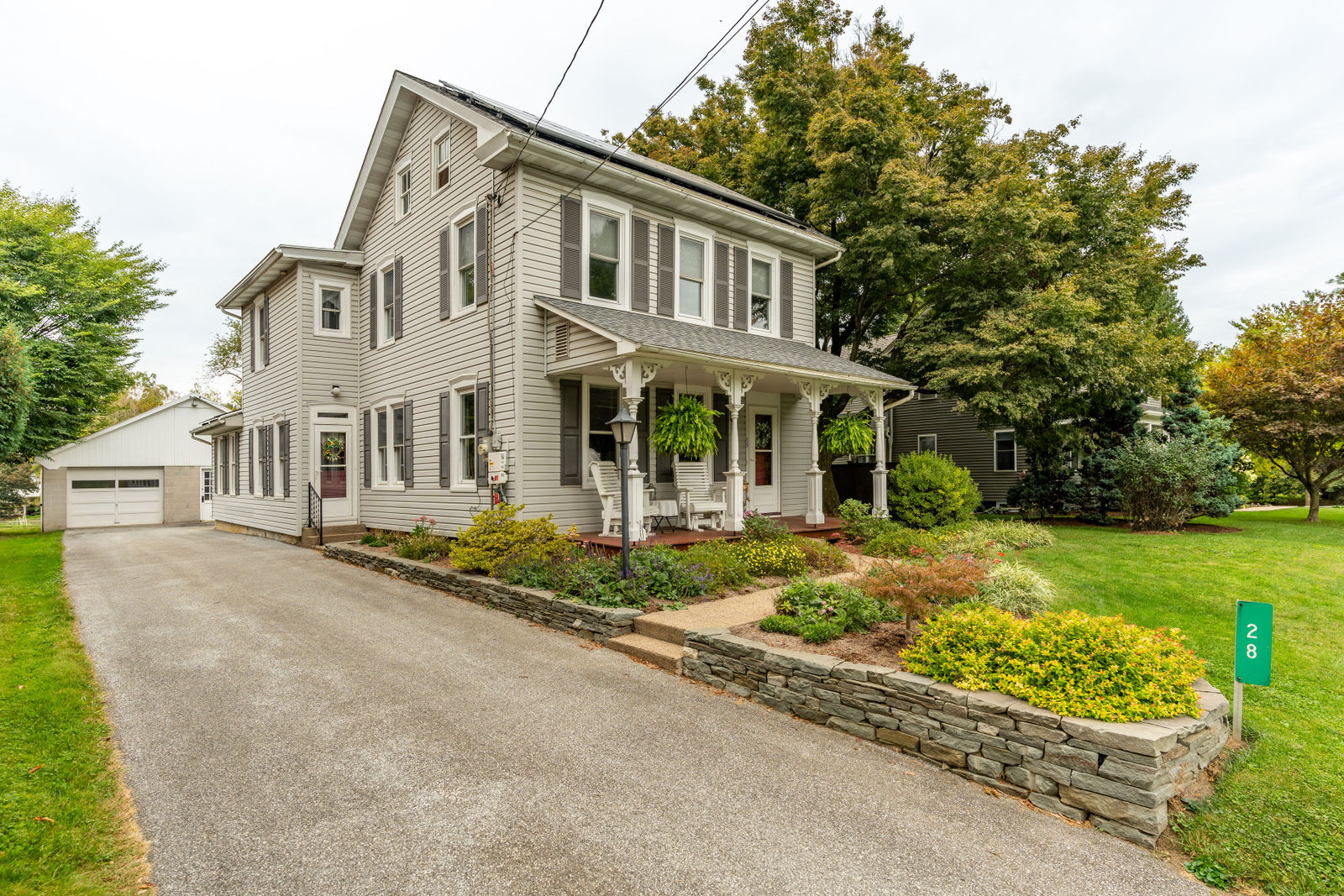 28 Leacock Road, Gordonville by Kline, Kreider & Good Auctioneers