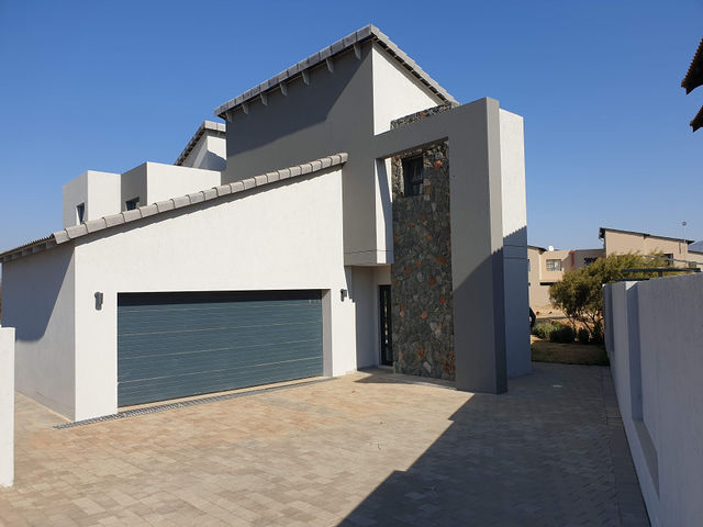 Residential builds — Gateway 30 (12)