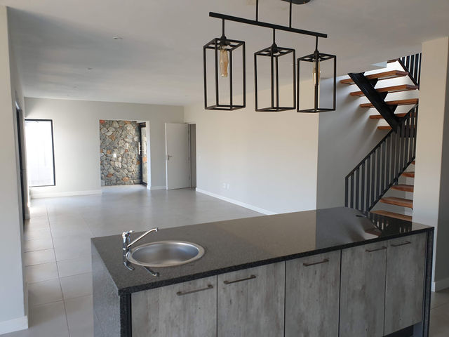 Residential builds — Gateway 30 (20)