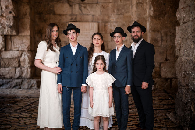 Abargil Family · gallery cover