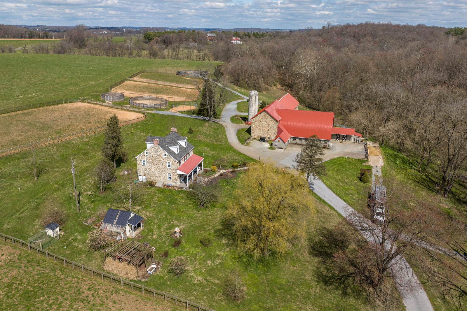 1 Woodside Drive, Kirkwood by Kline, Kreider & Good Auctioneers