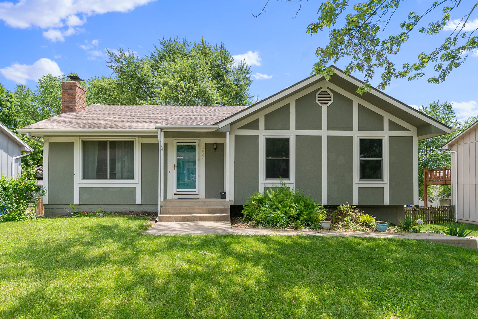 12837 Seminole Drive by KC Home Photography