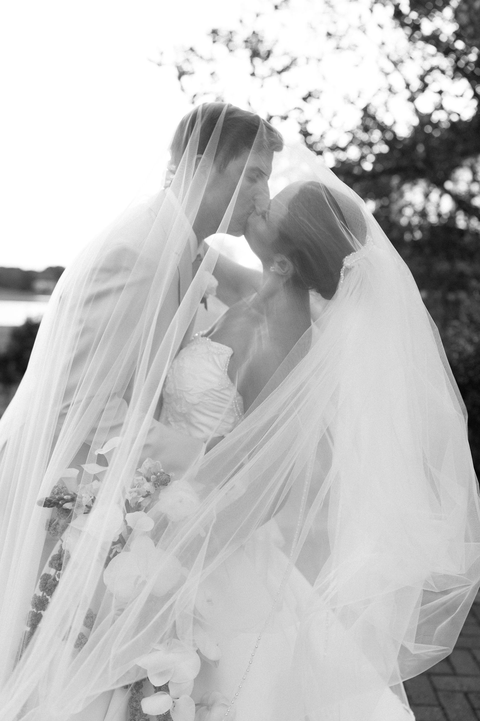 JAC03649 — Andy and Lauren at The River Club in Scituate, Massachusetts