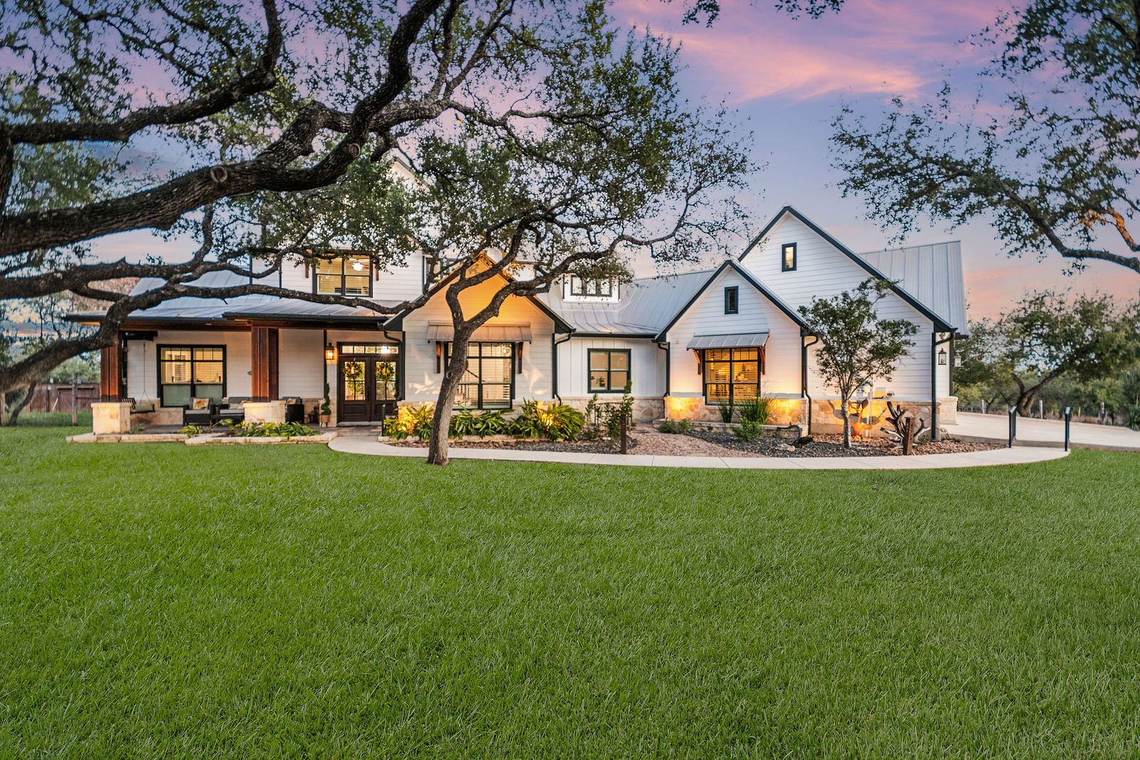Aerial view of the multi-residence Hill Country estate at 292 Fossil Ridge in Boerne, Texas