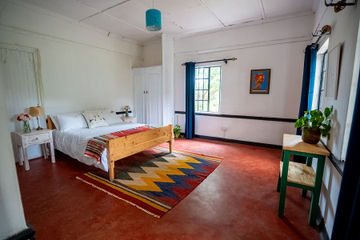 Eat, Sleep & Explore - Uncle Bobs — 5