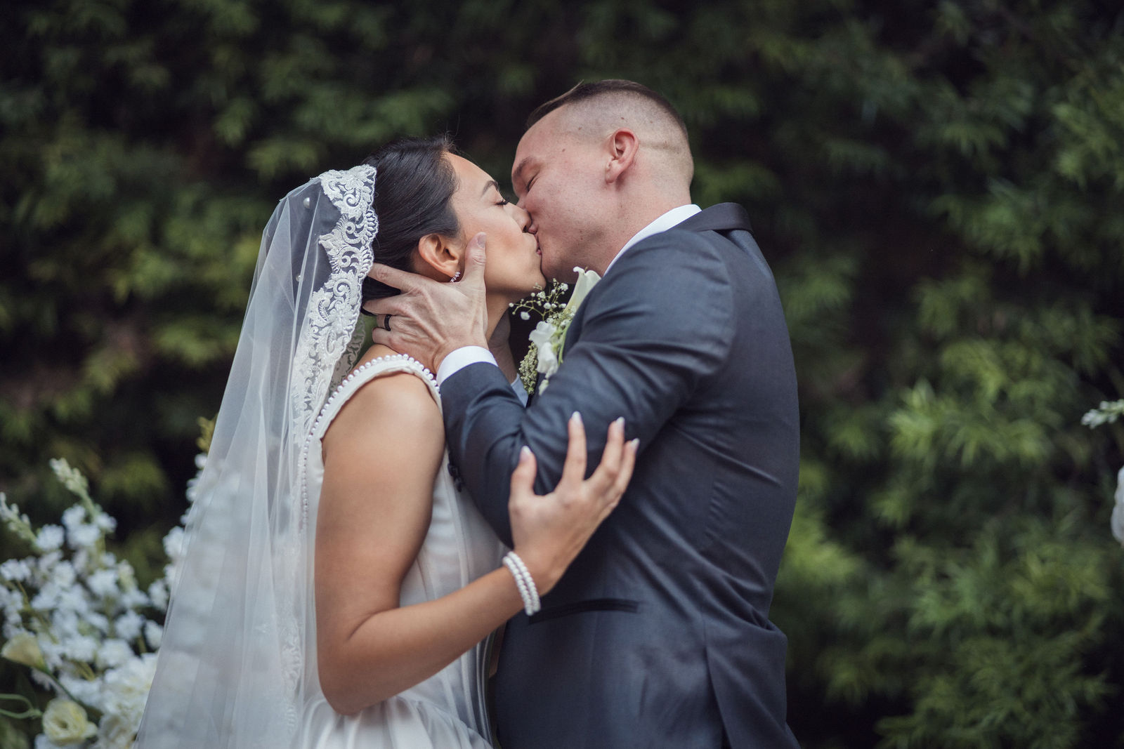 Jeannise & Ryan photography by Joseph Barber
