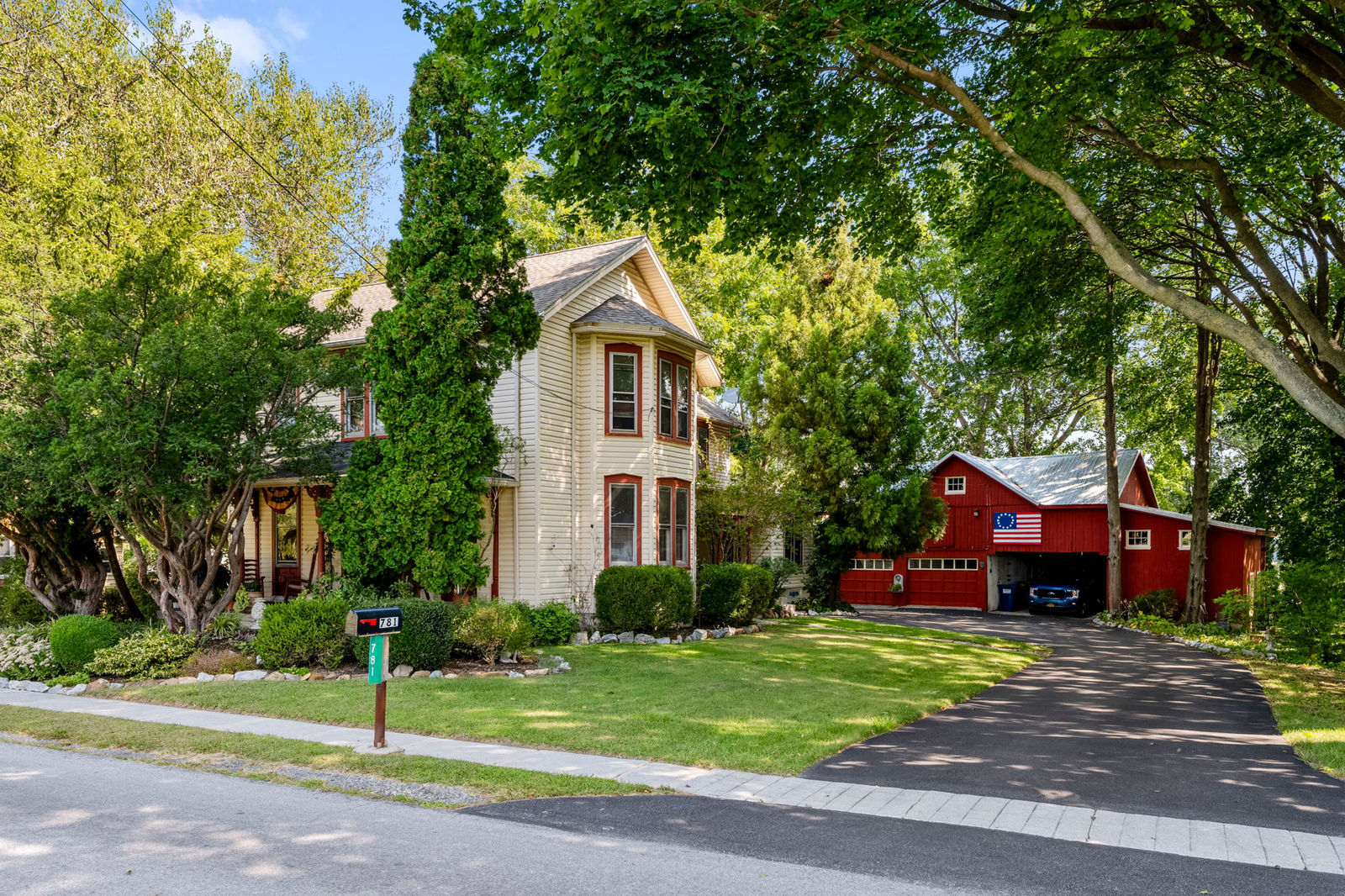 781 Newport Avenue, Gap by Kline, Kreider & Good Auctioneers