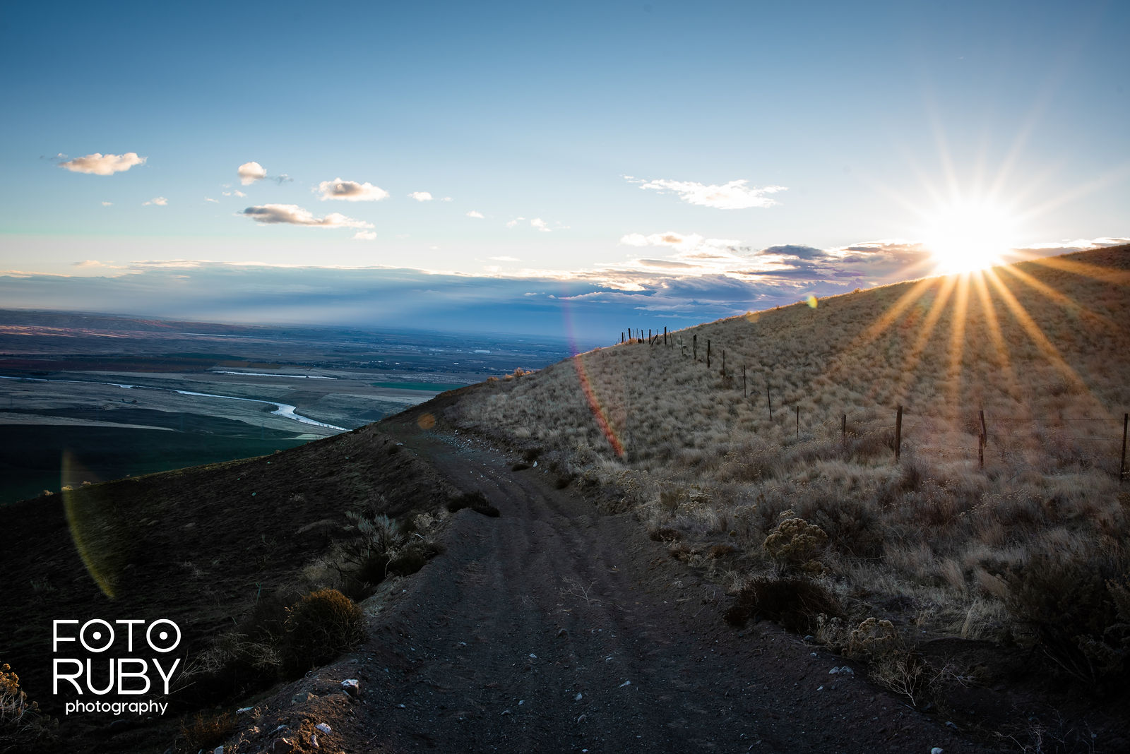 Laliic Trail Half 2018 (Rattlesnake MountainRichland, WA) by Foto Ruby