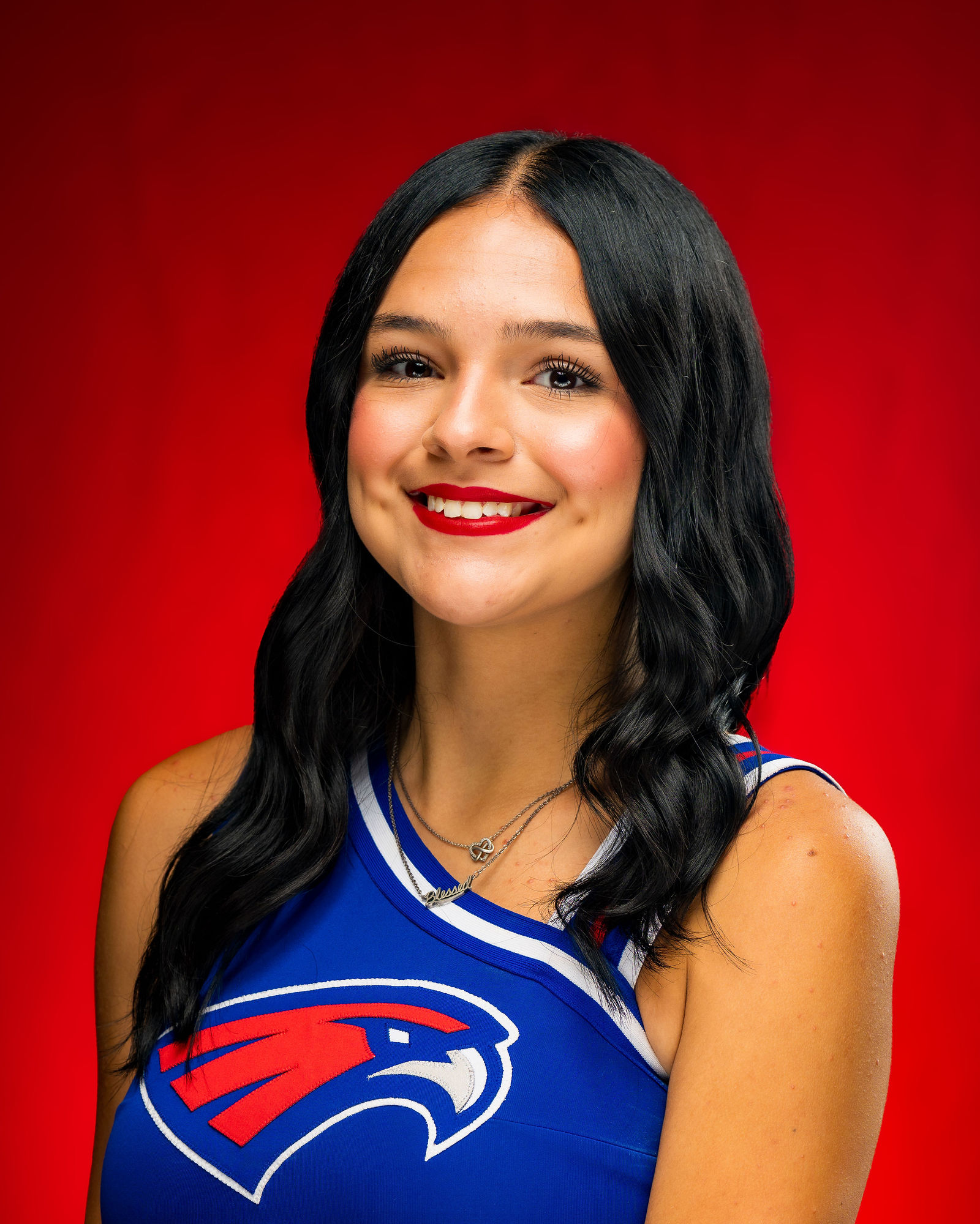 High school cheer portrait with clean lighting by Austin sports photographer VC Photography