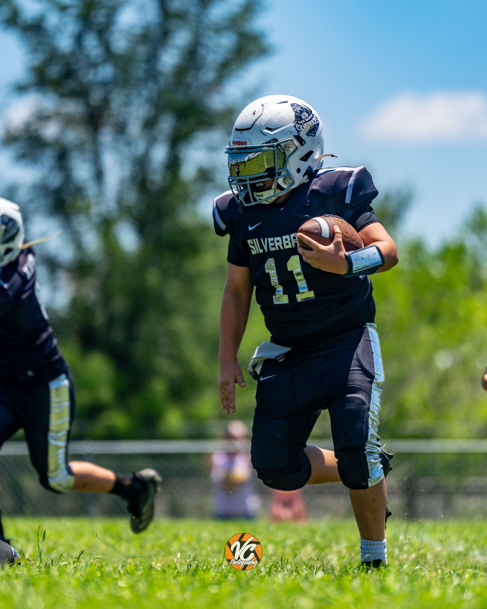 Final Bulldogs vs Silverbacks football action photo by VC Photography