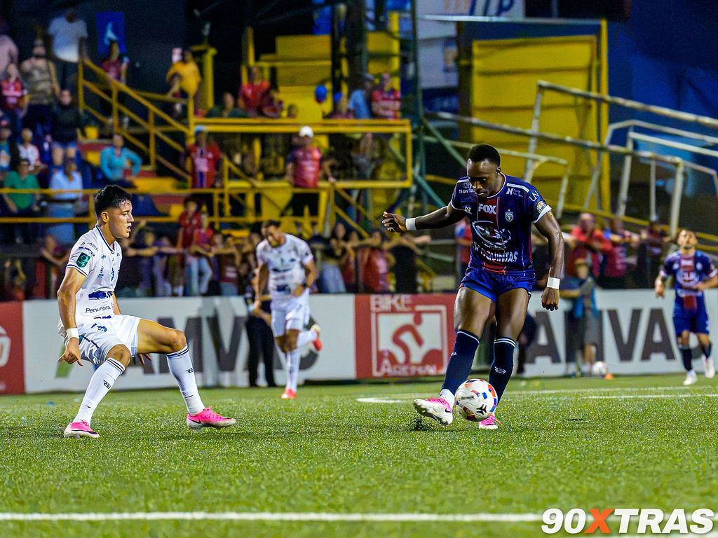 San Carlos vs Cartaginés, photo 10 of 12
