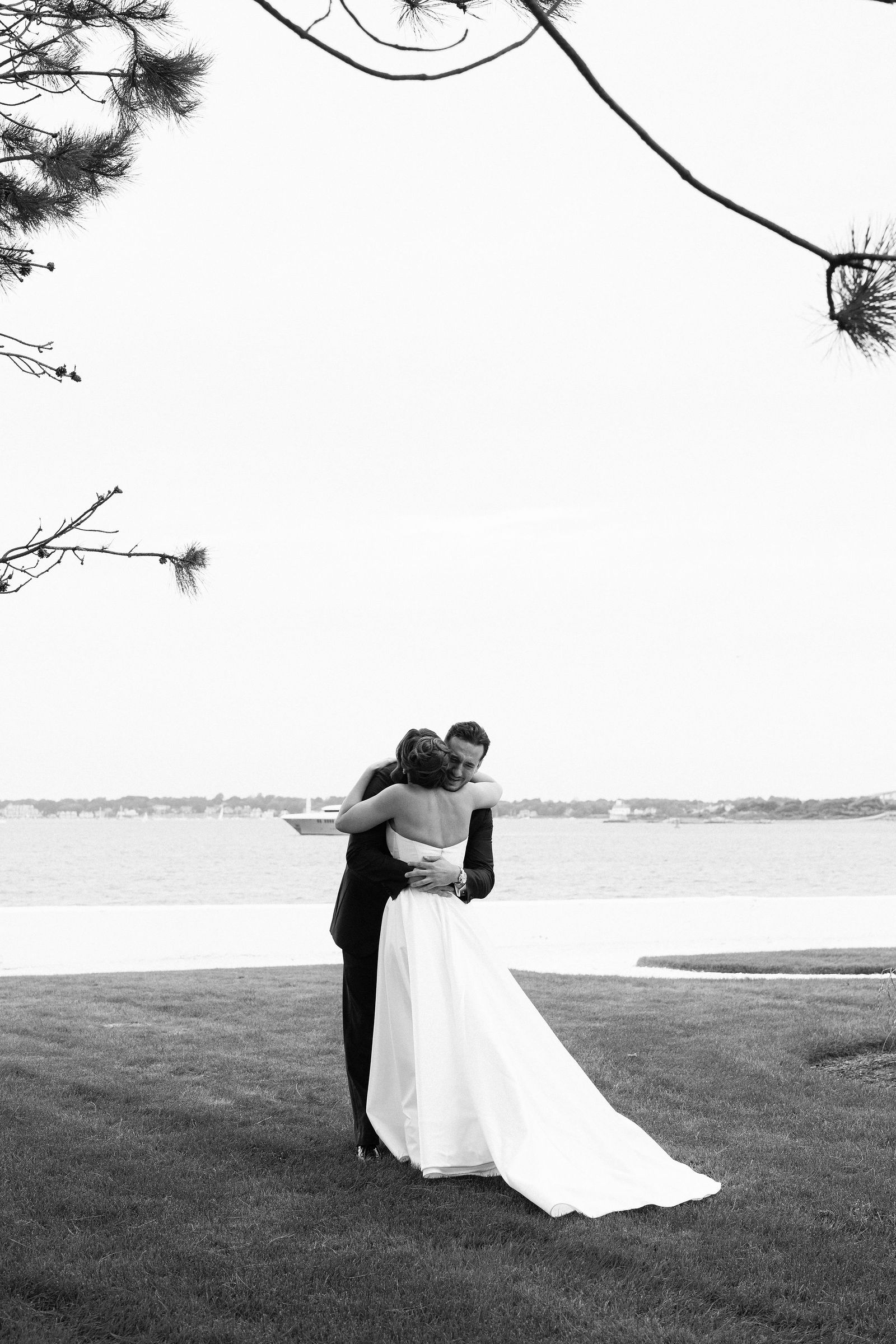 JRT00705 — Ryan and Amanda’s Belle Mer wedding in Newport