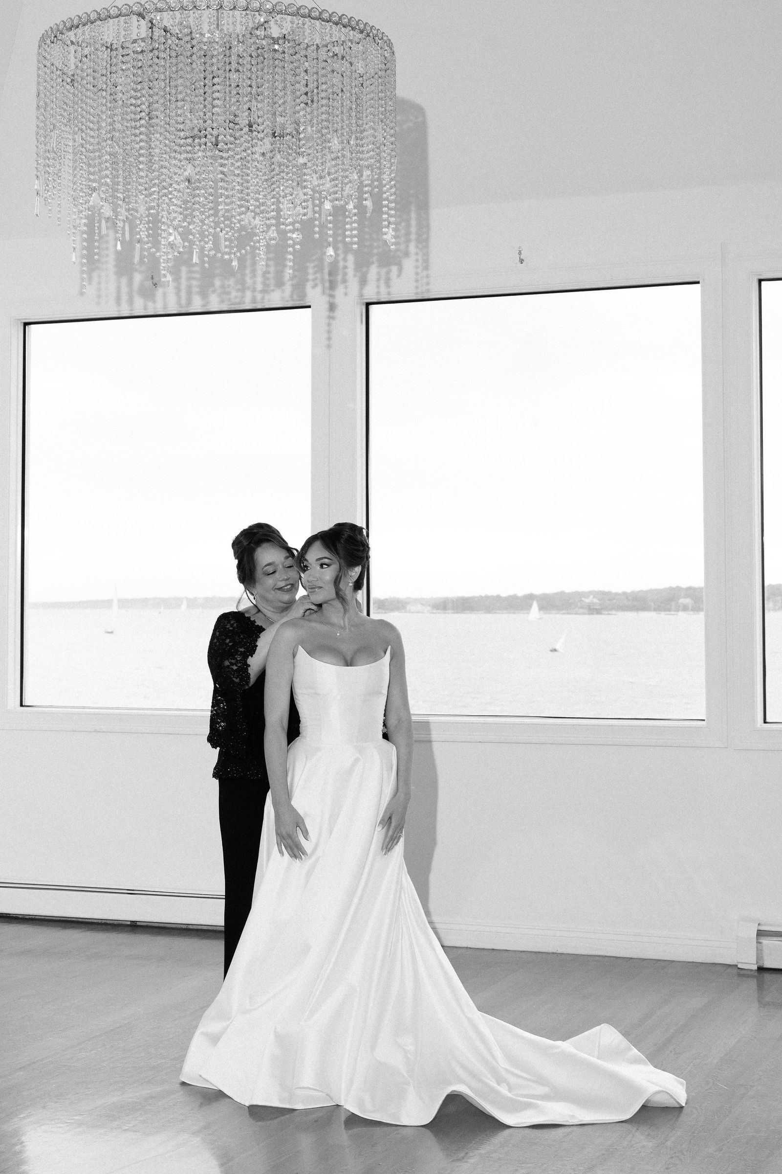 JRT00594 — Ryan and Amanda’s Belle Mer wedding in Newport