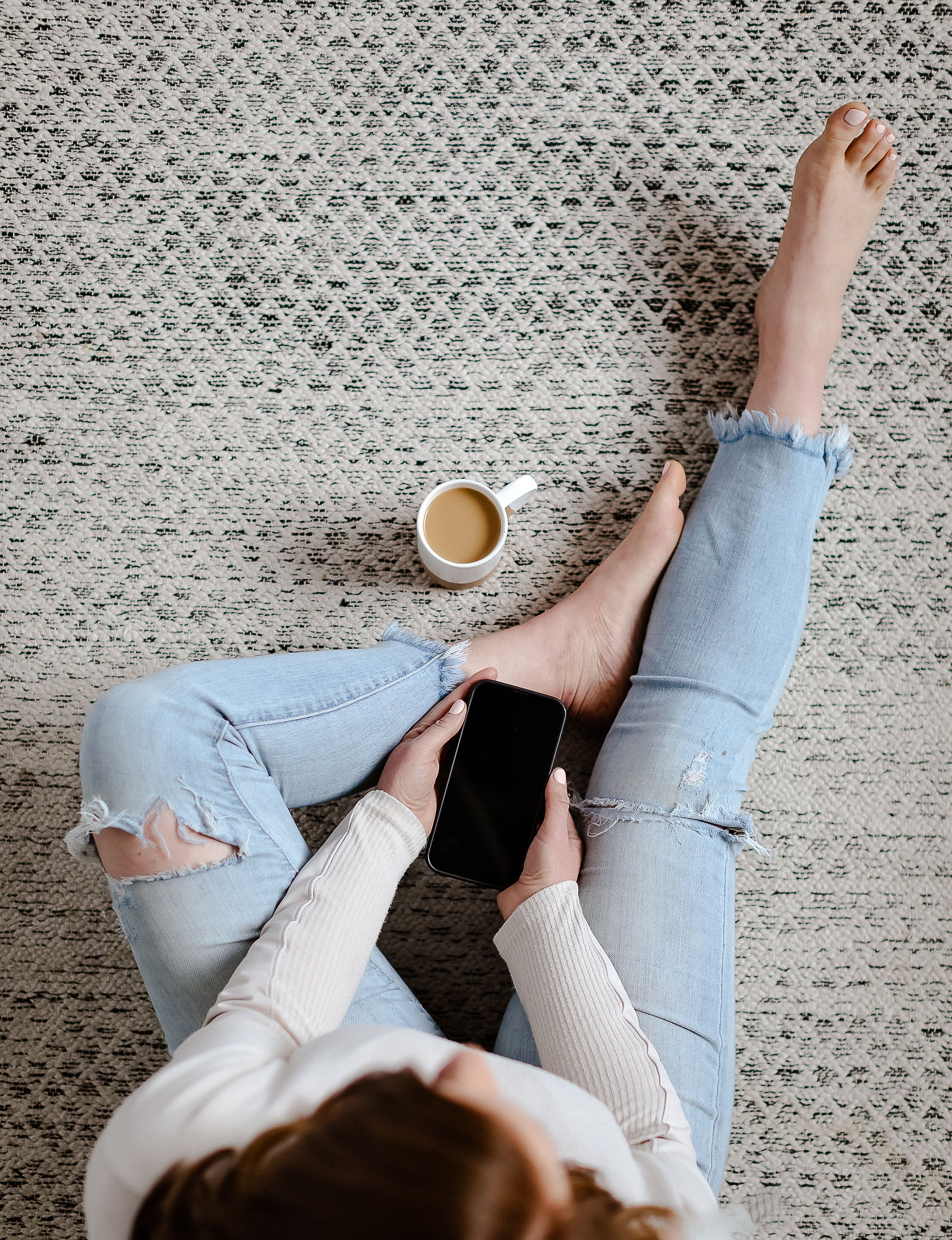Katie Monroe, brand photographer, lifestyle moment