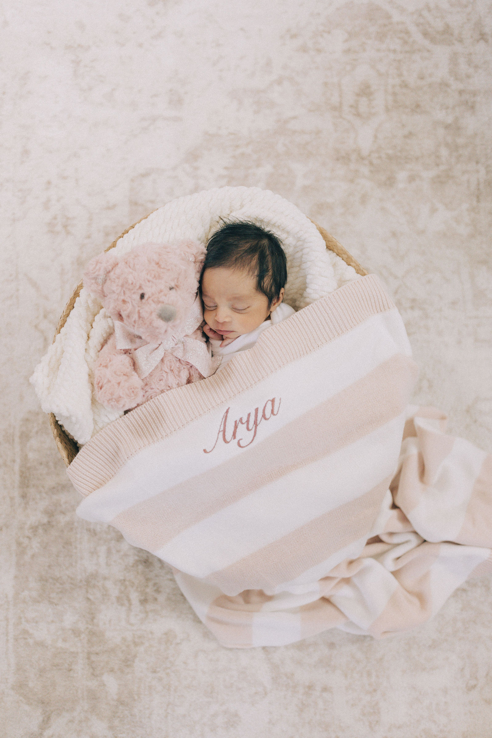 Newborn Arya By Deppicto