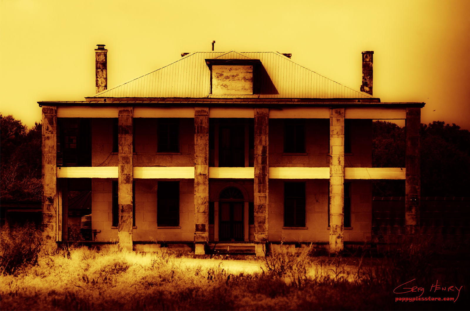 Texas Chainsaw Massacre House, Granger Texas by Poppypics