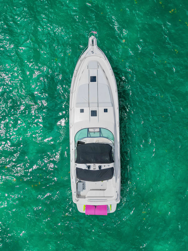 50FT Sea Ray Yacht – “Markets Closed” — photo