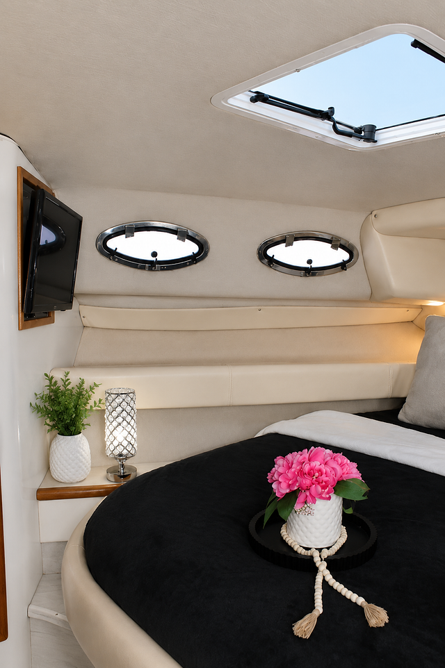 50FT Sea Ray Yacht – “Markets Closed” — photo