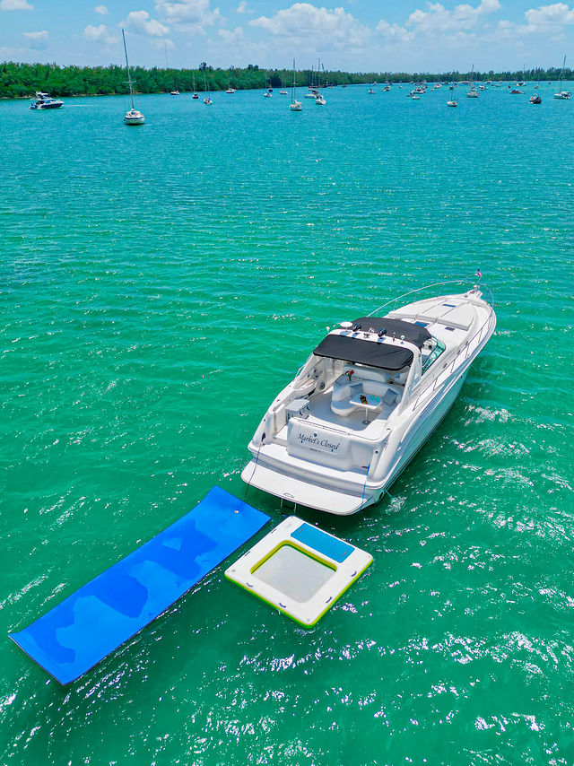 50FT Sea Ray Yacht – “Markets Closed” — photo