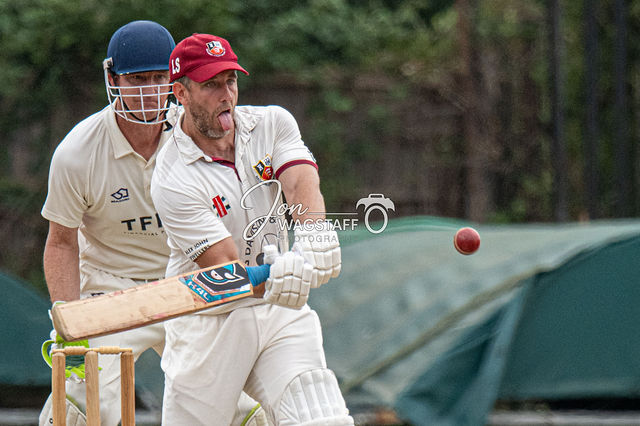 Maldon C.C. v Hadleigh & Thundersley C.C. — gallery by Jon Wagstaff