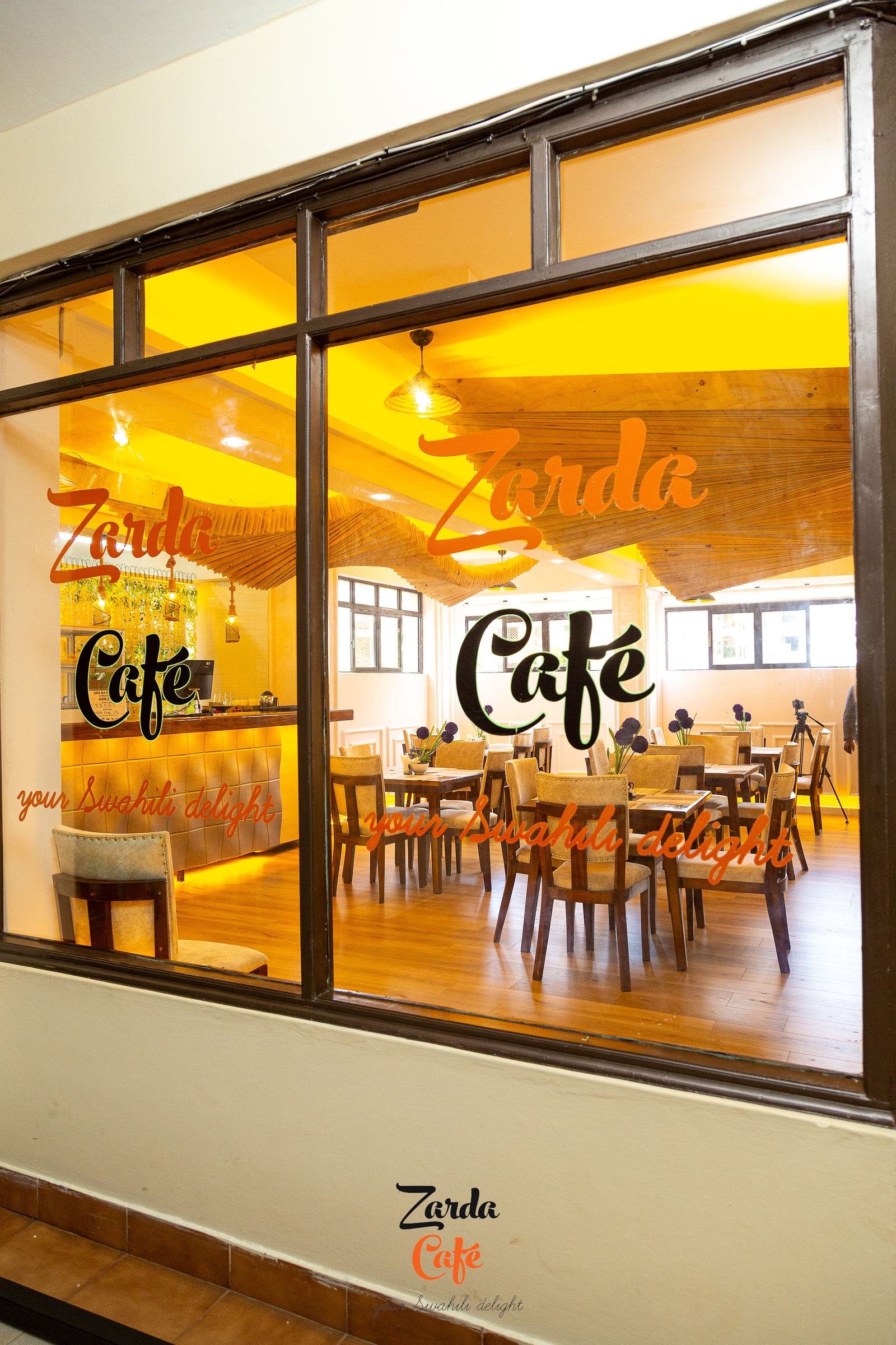 Cafe photography original Pixieset gallery cover for Zarda Cafe
