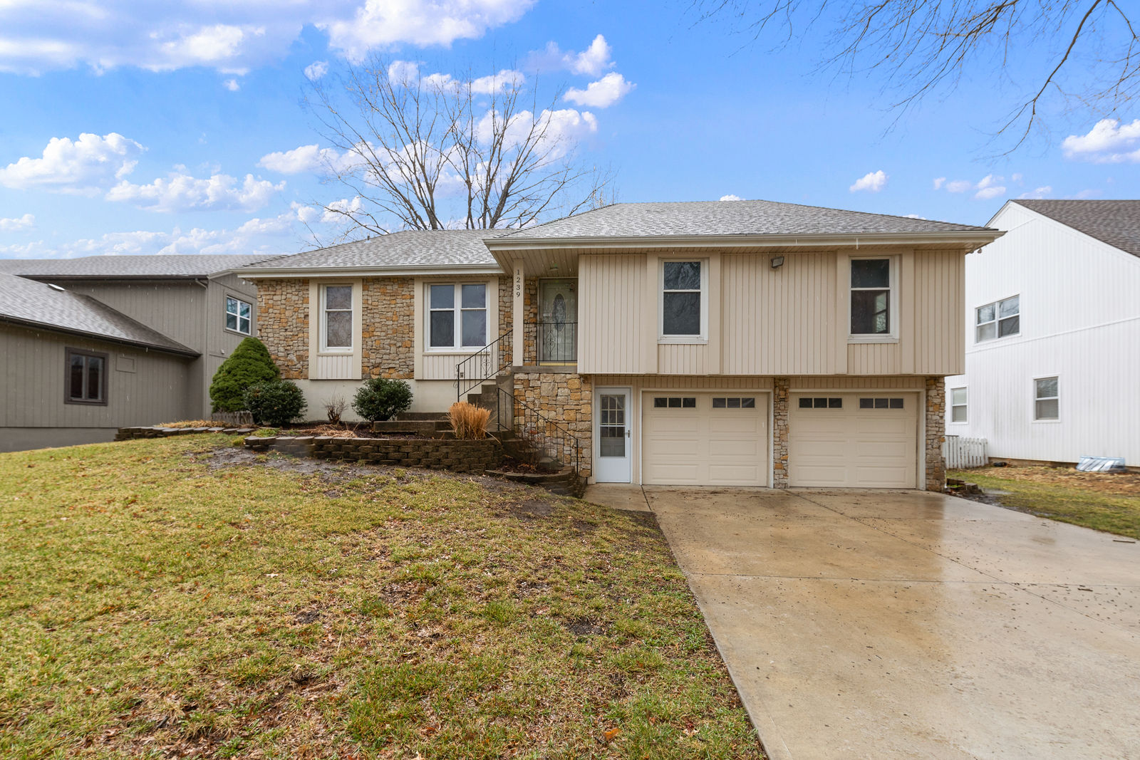 1239 East Frontier Lane by KC Home Photography