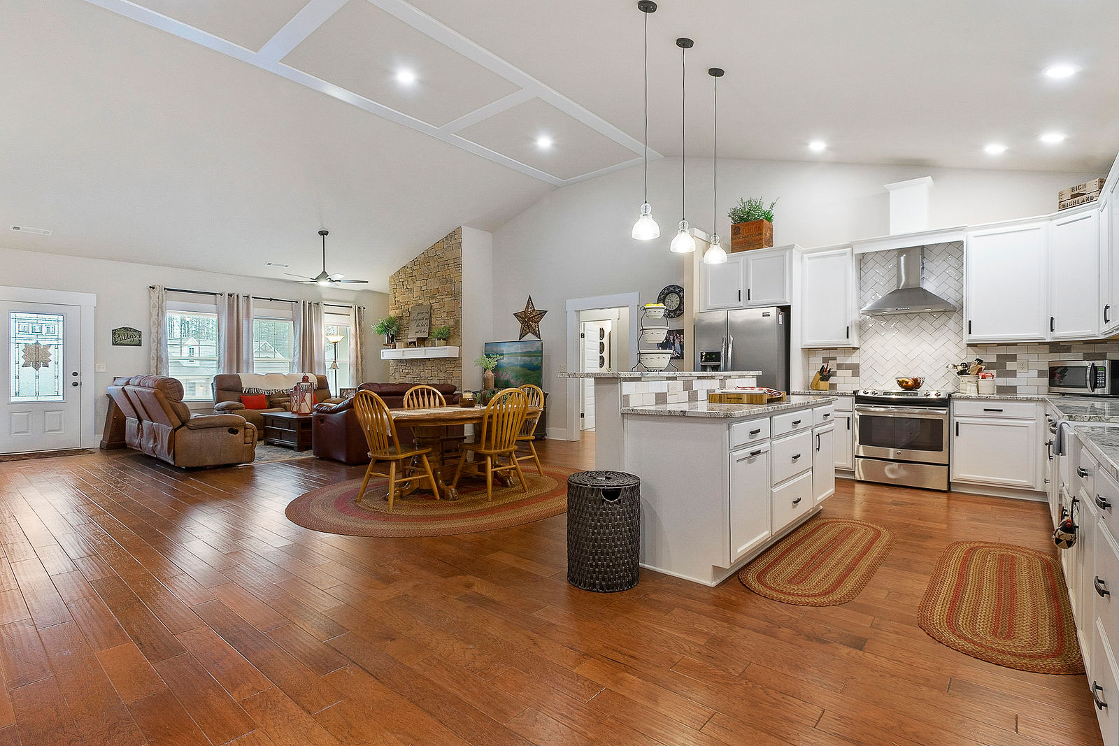 32 Copper Leaf Court, Villa Rica GA by Curb Appeal Photography