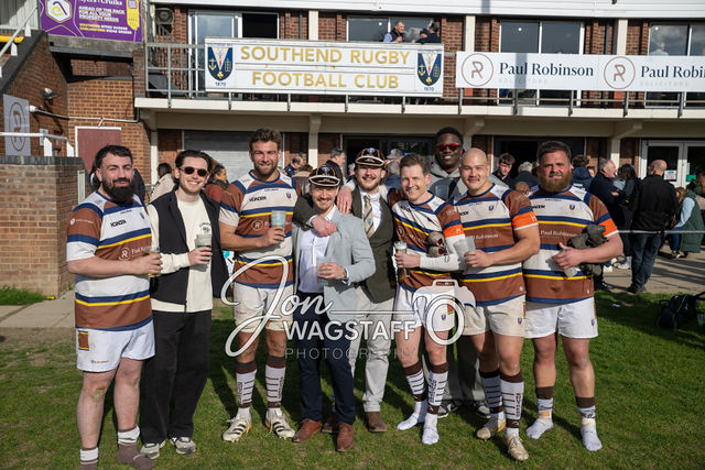 Southend R.F.C. v Amersham & Chiltern R.F.C: Regional One Sth East — gallery by Jon Wagstaff